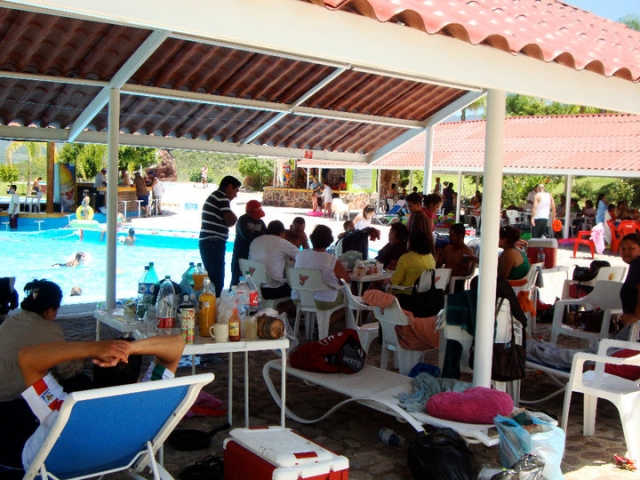  Food areas 
